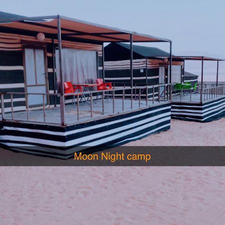 瓦迪拉姆 Moon Night Camp酒店 外观 照片